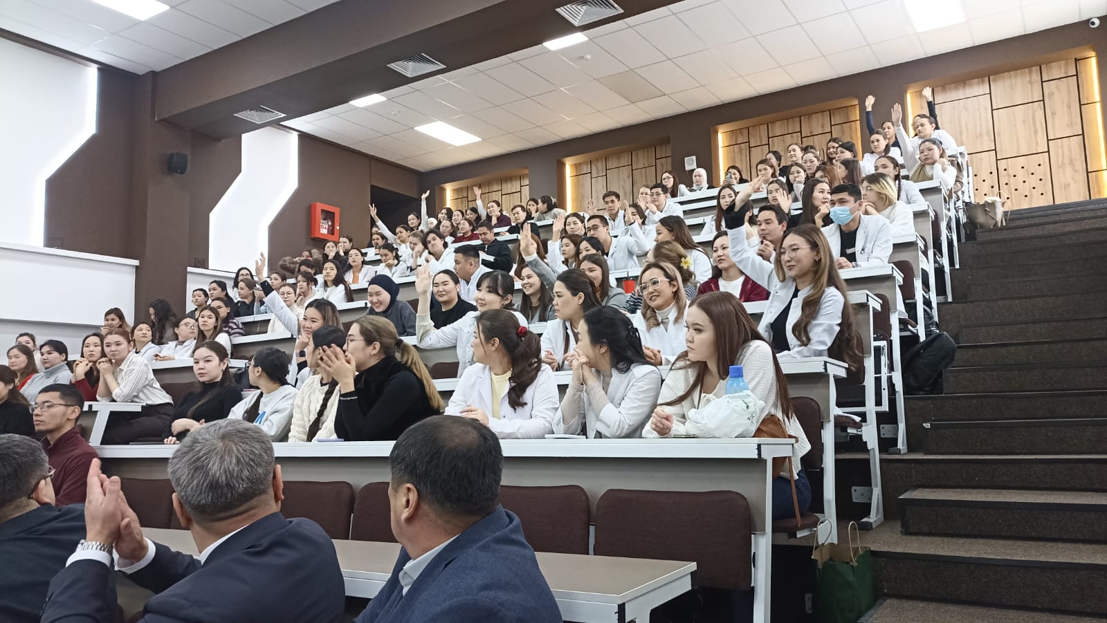 27cc580a-64c8-4ba7-b461-64ab2880d914