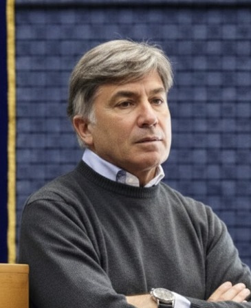 Профессор Плинио Чирилло